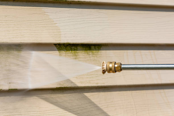 Best Commercial Building Pressure Washing  in Everett, MA